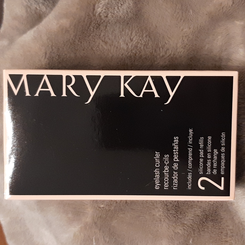 NIB Eyelash Curler